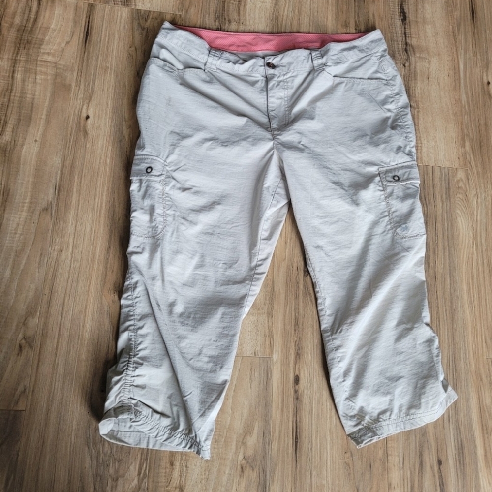 Wind River Womens Size 14 Cropped Pants